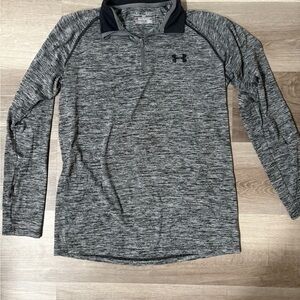 Under Armour Heathered Black Long Sleeve Shirt